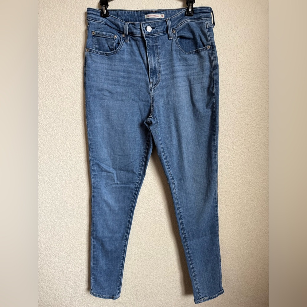Women’s Levis 721 High Rise Skinny Jeans